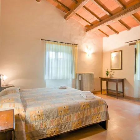 Scenic Holiday In With Jacuzzi Holiday home Borgo Pace