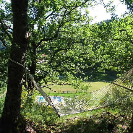 Scenic Holiday In With Jacuzzi Holiday home *